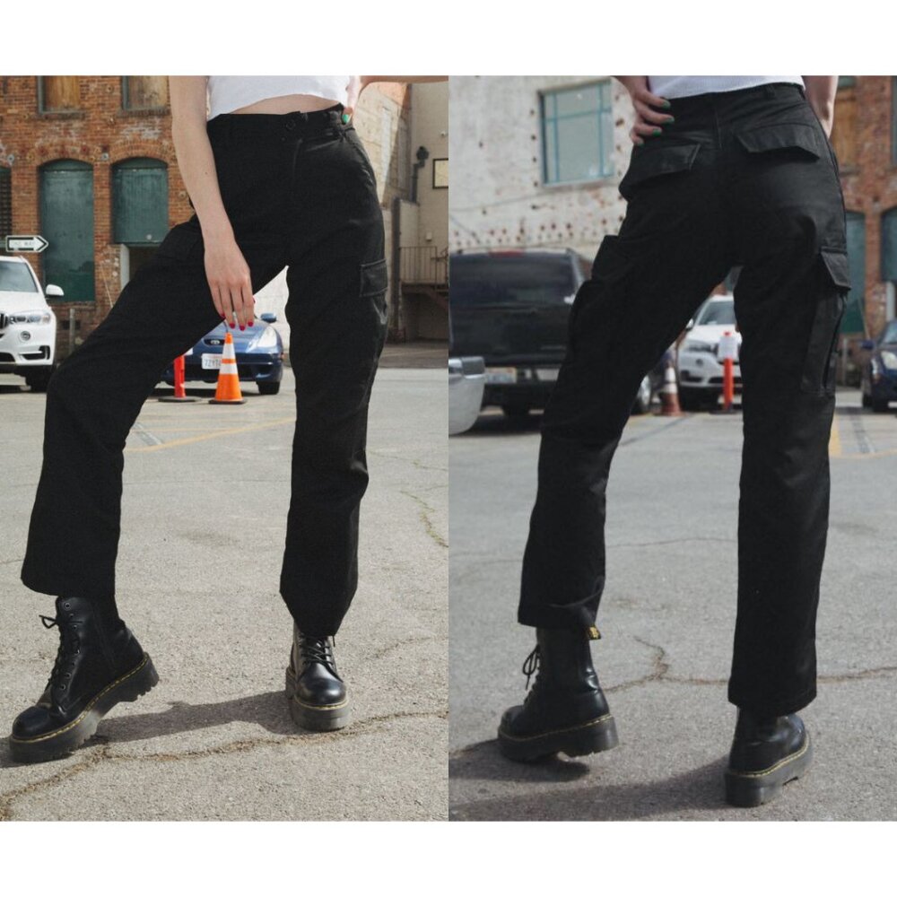 Brandy Melville Piper Black Cargo Pants